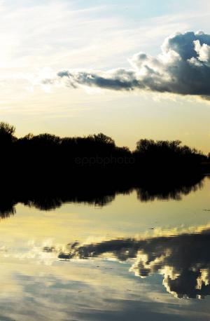 Mirror — 2010-04-03 22:08:04 — © eppbphoto.com